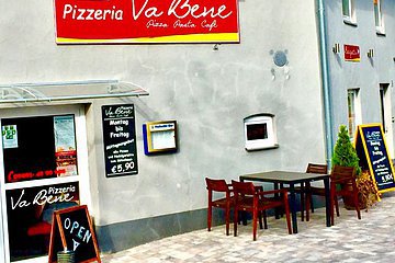 Pizzeria Va Bene - Pizza Pasta Café