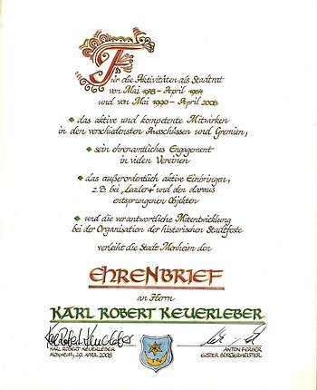 Ehrenbrief der Stadt Monheim an Karl Robert Keuerleber für Stadtratstätigkeiten von 1978 bis 2008 mit Unterschriften und Wappen der Stadt Monheim.
