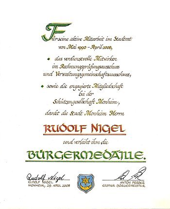 Urkunde für Rudolf Nigel zur Verleihung der Bürgermedaille der Stadt Monheim, datiert am 29. April 2008.