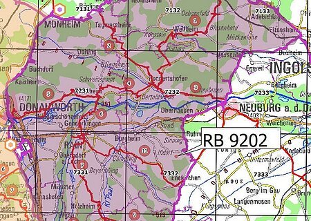 Kartenausschnitt mit Gebiet RB 9202, markiert durch violette Umrandung, zeigt Orte und Straßen im süddeutschen Raum.