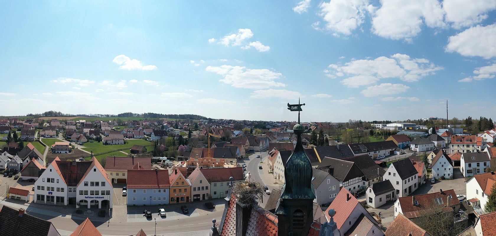 Panoramafoto Monheim mit Storchennest auf dem Oberen Stadttor